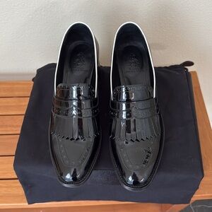 Pristine Office of Angela Scott Ms. Juliette Black Patent Loafer Shoe 38.5